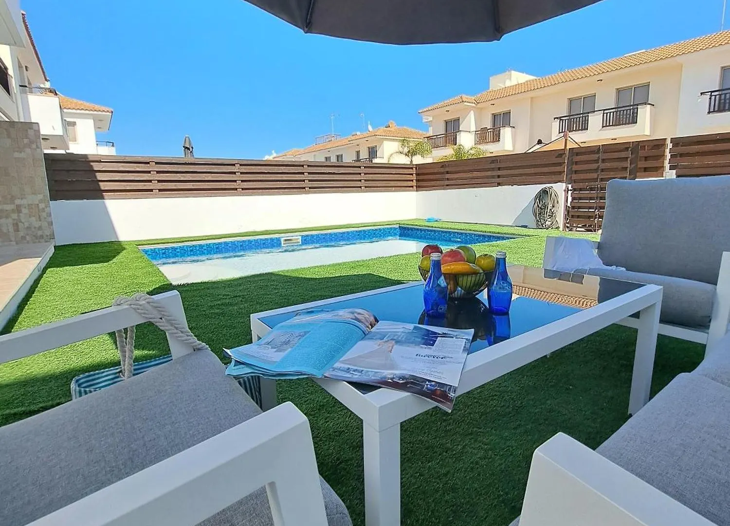 Gray Pearl Villa At The Sea Protaras 0*,