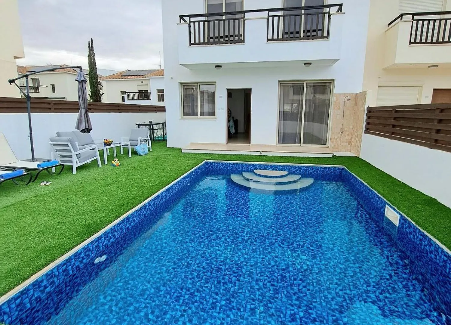 Gray Pearl Villa At The Sea Protaras Cyprus