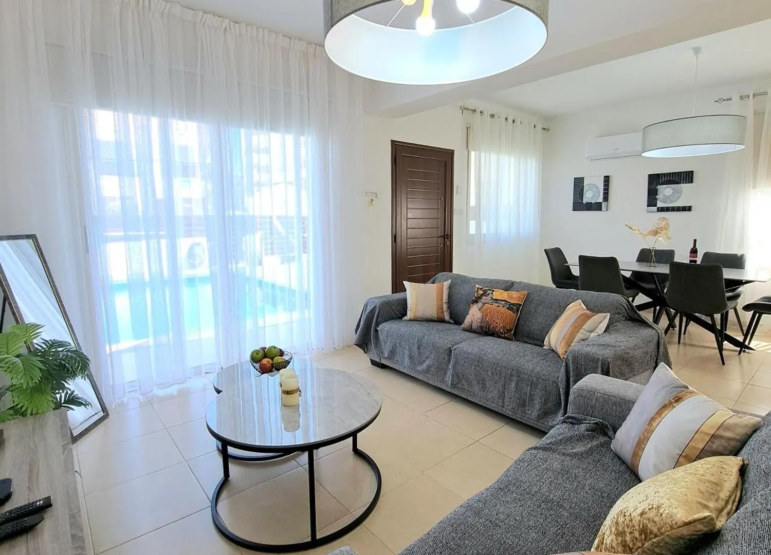 Serenity Pearl Villa At The Sea 普罗塔拉斯 塞浦路斯