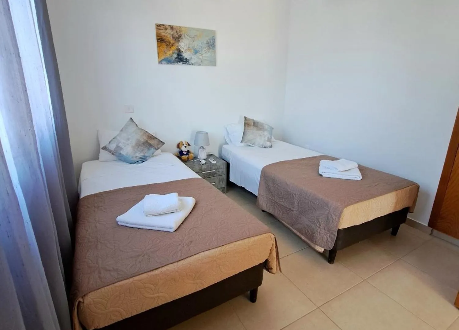 Serenity Pearl Villa At The Sea 普罗塔拉斯 0*,  塞浦路斯